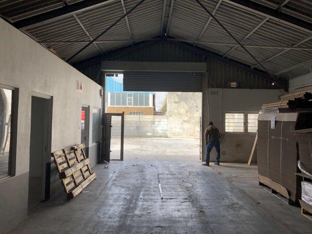 Commercial Property for Sale in Paarden Eiland Western Cape